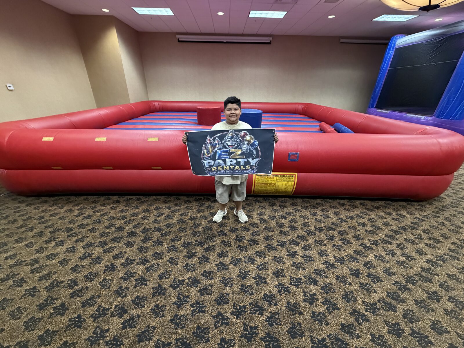 Jousting Inflatable set up at an event — photo 2
